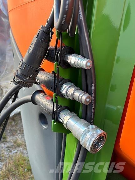 Amazone UF 1302 Самоходни пръскачки
