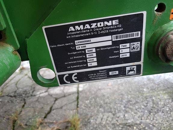 Amazone UX3200 Самоходни пръскачки
