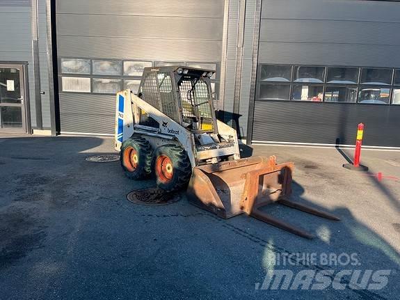 Bobcat 743 Мини товарачи
