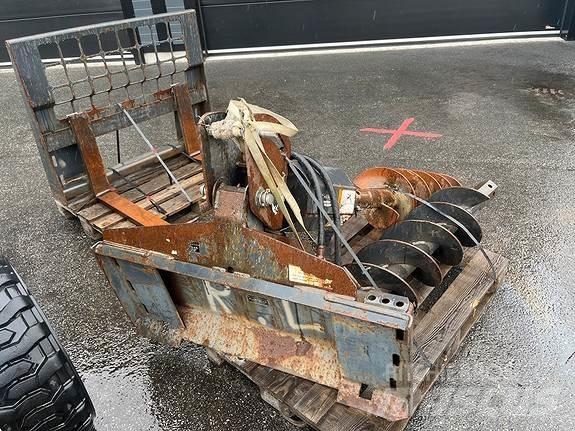 Bobcat 773 Мини товарачи
