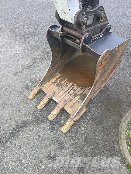 Bobcat E27z Мини екскаватори < 7 т