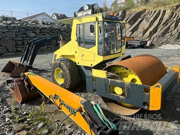 Bomag BW211 D-3 Машини за асфалт