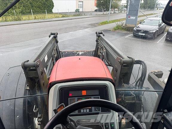 Case IH MX100C Трактори