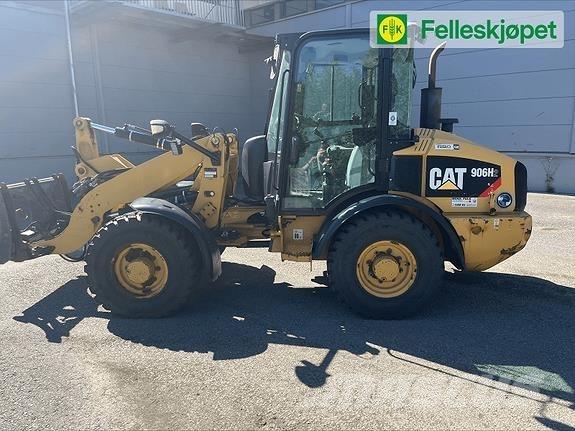 CAT 906hl Колесни товарачи