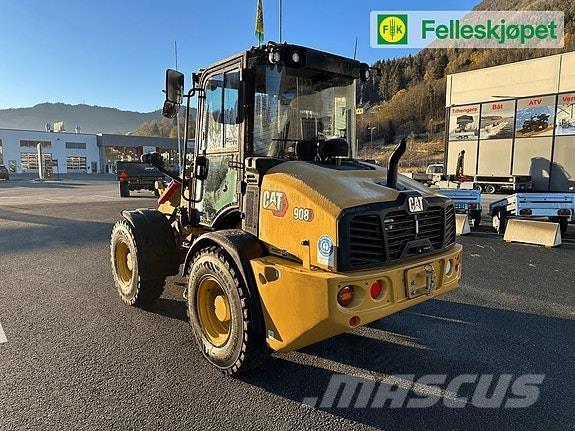 CAT 908 Мини товарачи
