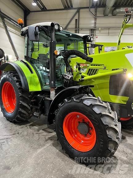 CLAAS ARION 460 Трактори