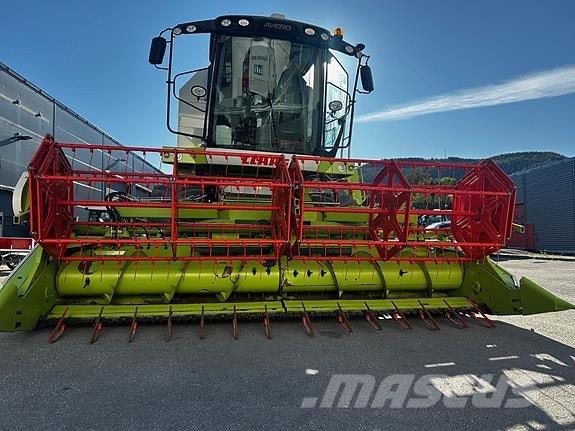 CLAAS Avero 240 Комбайни