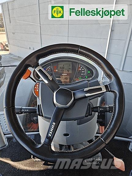 CLAAS AXION 830 Трактори