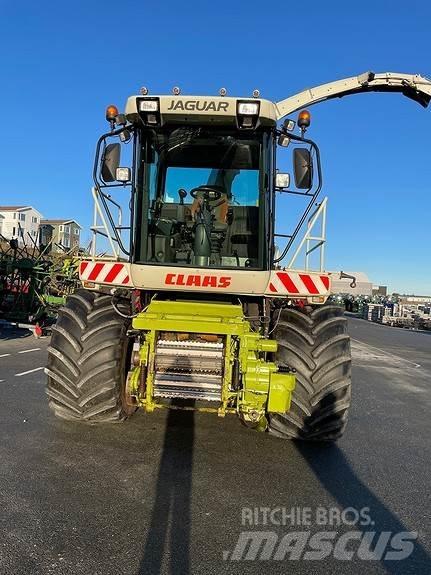 CLAAS JAGUAR 870 Самоходни фуражири