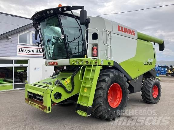 CLAAS Lexion 630 Комбайни