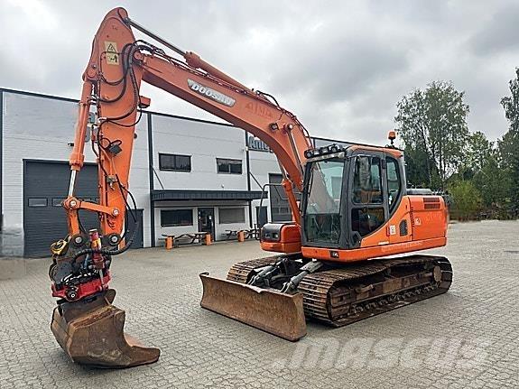 Doosan DX140LC Верижен екскаватор