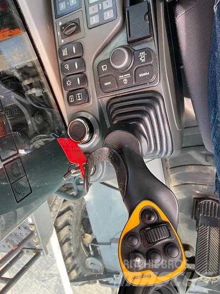 Doosan DX160W-5 Верижен екскаватор