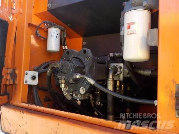 Doosan DX225LC-3 Верижен екскаватор