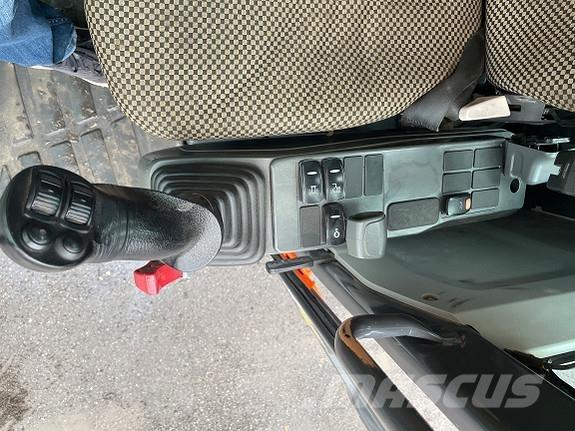 Doosan DX235LC-5 Верижен екскаватор
