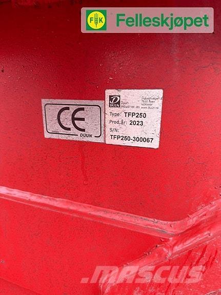 Duun TFP250 Снегохвъргачки
