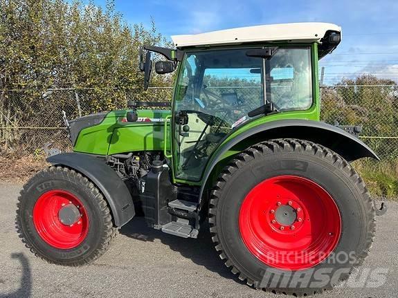 Fendt 211 Profi Трактори