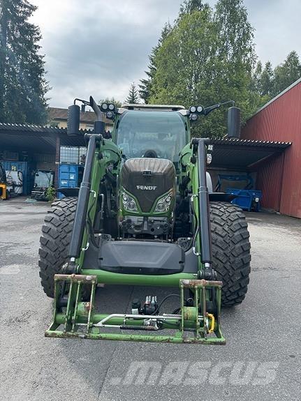 Fendt 516 Трактори