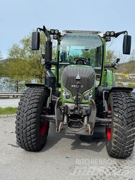 Fendt 516 S4 Трактори