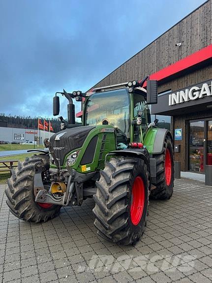 Fendt 516 s4 Profi+ Трактори