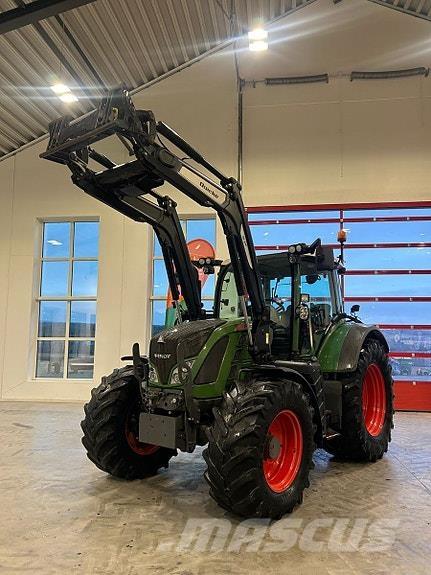Fendt 516 Vario Трактори