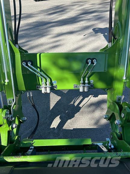 Fendt 620 VARIO Трактори
