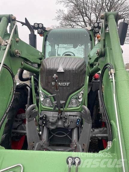Fendt 718 Трактори
