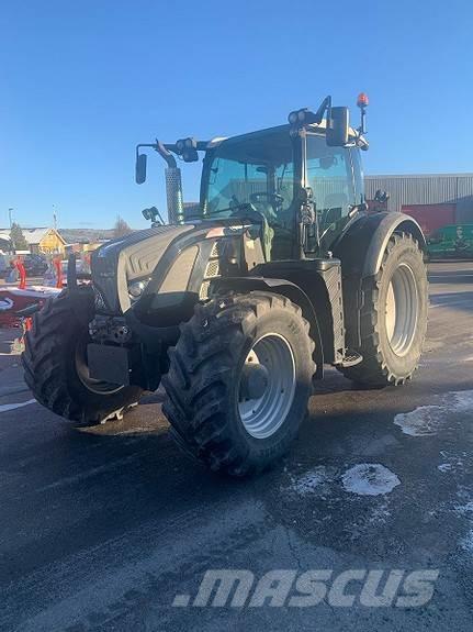 Fendt 720 Vario Трактори