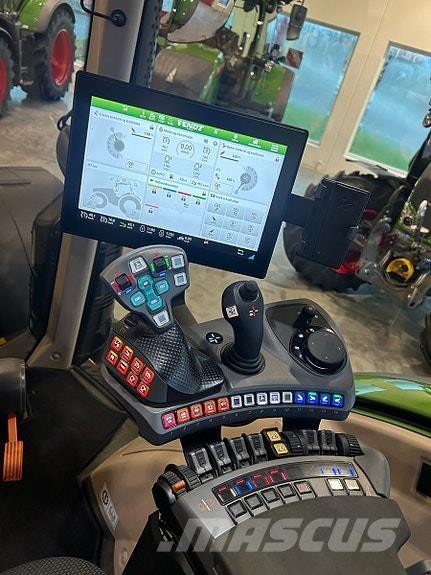 Fendt 722 VARIO Трактори