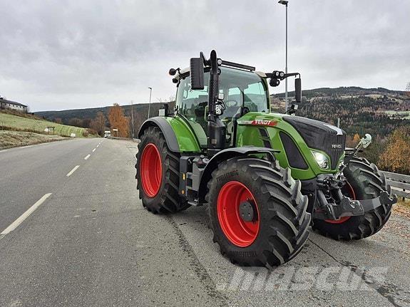 Fendt 724 Трактори