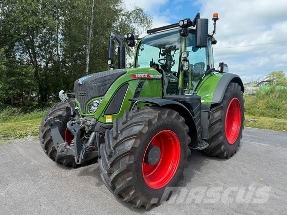 Fendt 724 Profi Трактори