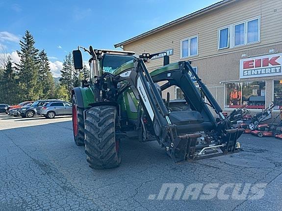 Fendt 724 Vario Трактори