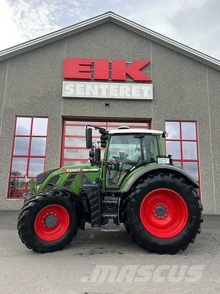 Fendt 724 VARIO Трактори
