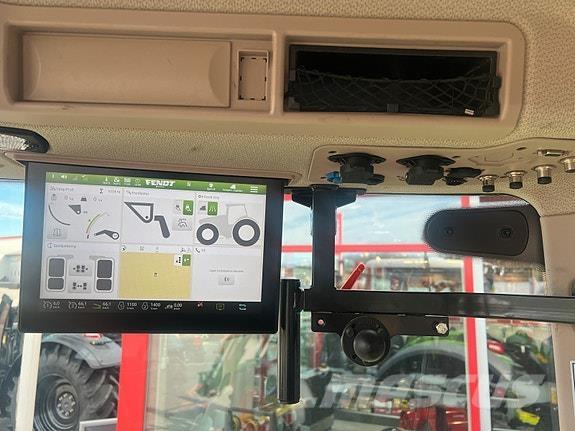 Fendt 728 Profi+ Трактори