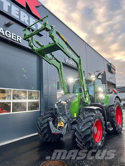 Fendt 728 Profi+ Трактори