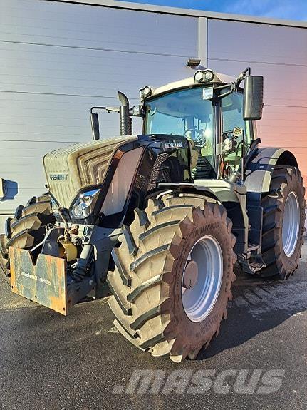 Fendt 828 Vario Трактори