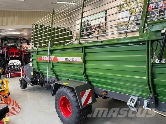 Fendt Tigo 35st Ремаркета за бали