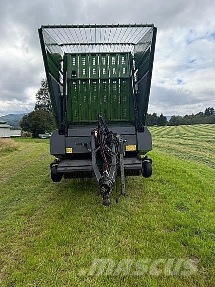 Fendt Tigo 50 MR Ремаркета за бали