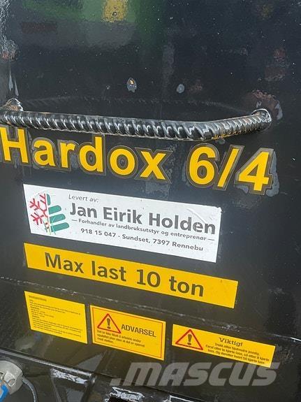 Ferrel A125 Ремаркета за бали