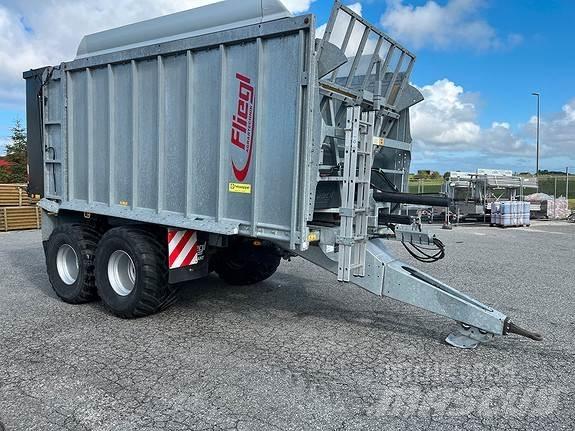 Fliegl ASW 160 FOX Ремаркета за бали