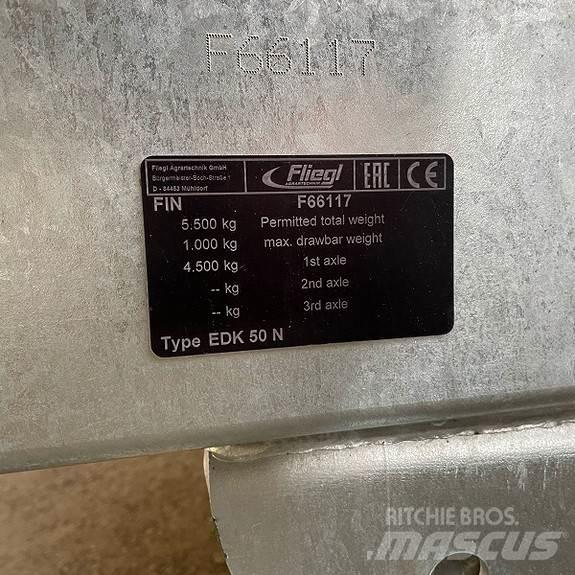 Fliegl EDK 50N Ремаркета за бали