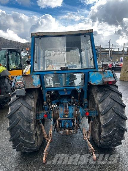 Ford 4610 Трактори