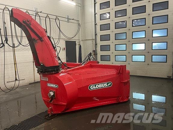 Globus GSF 255 Снегохвъргачки
