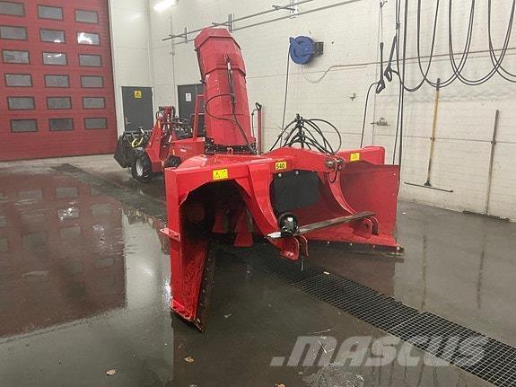 Globus GSF 255 Снегохвъргачки
