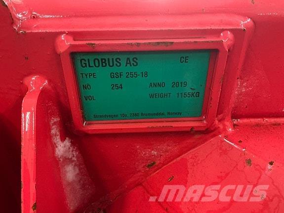 Globus GSF 255 Снегохвъргачки
