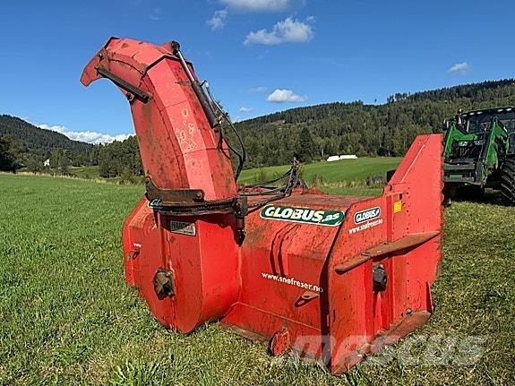 Globus GTF 260 Снегохвъргачки
