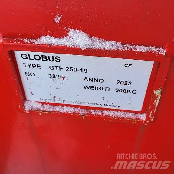 Globus GTF250 Снегохвъргачки
