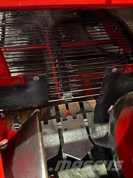 Grimme SE 260 UB Комбайни за картофи и копачи