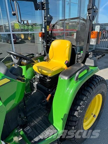 John Deere 3038E Трактори