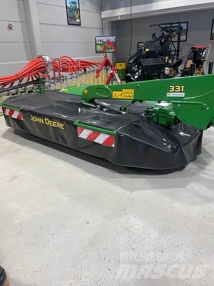 John Deere 331C Косачки