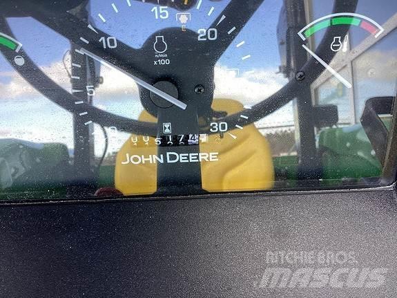 John Deere 5055E Трактори